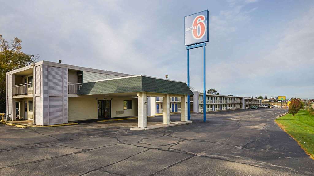 Rodeway Inn ダビューク エクステリア 写真